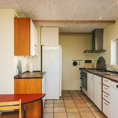 Holiday Home Gammelbrovej * Årøsund
